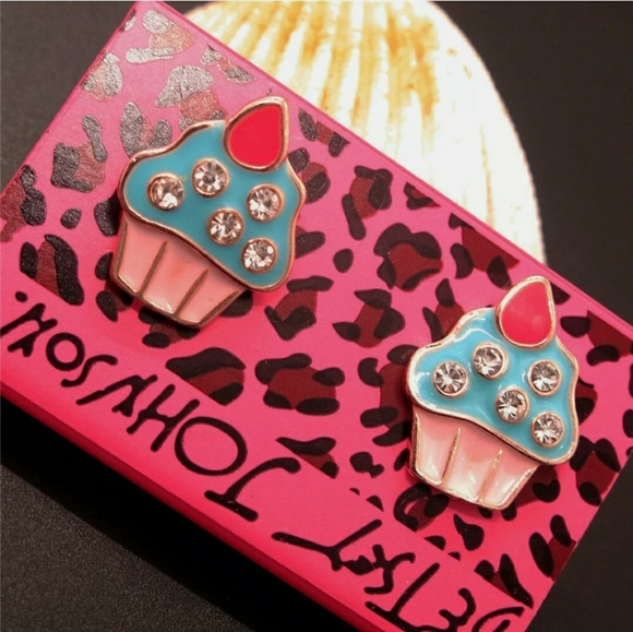 Colorful yummy crystal cupcake earrings - Picture 2 of 9